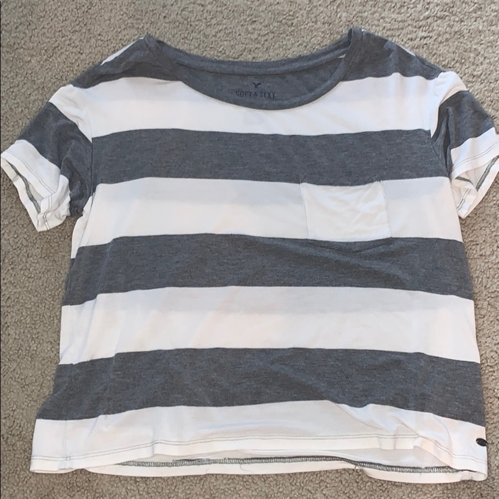 Soft and sexy crop shirt